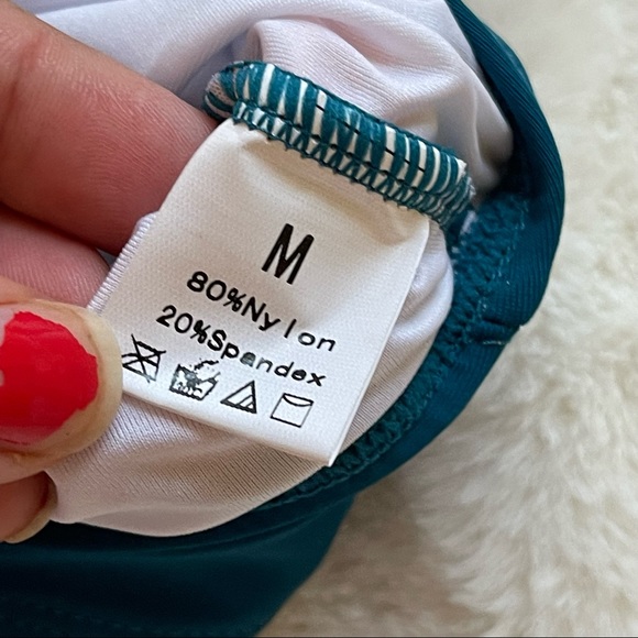 Unbranded 2 piece Bikini Set - Picture 5 of 11